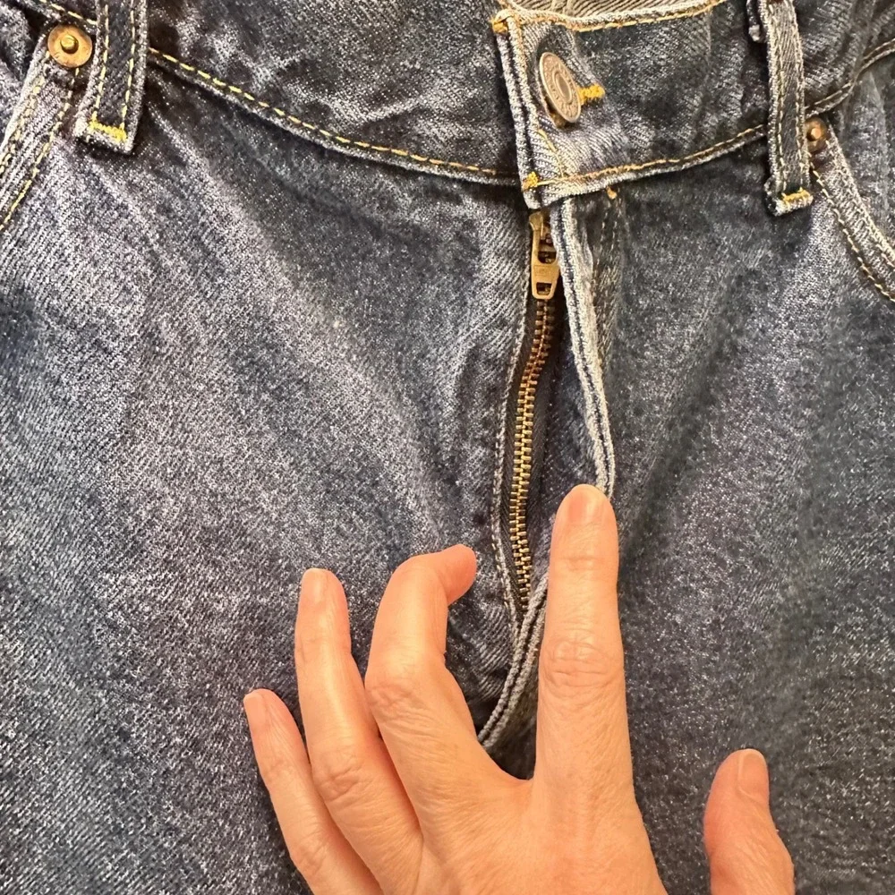 Levis 505 Regular Fit Mens Jeans 40x29‎ Medium Wash Blue Denim 100% Cotton